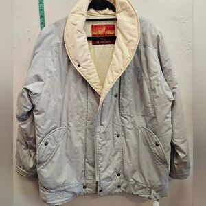 Winter, vintage, travel, cold, London, fog, casual, puffer, simple, retro